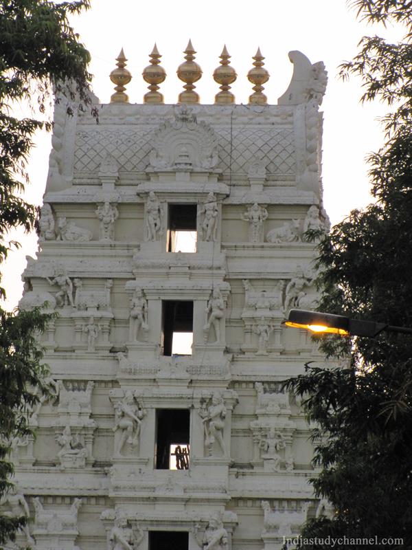 Shikaram of Sri Mallikarjuna swamy temple, Srisailam