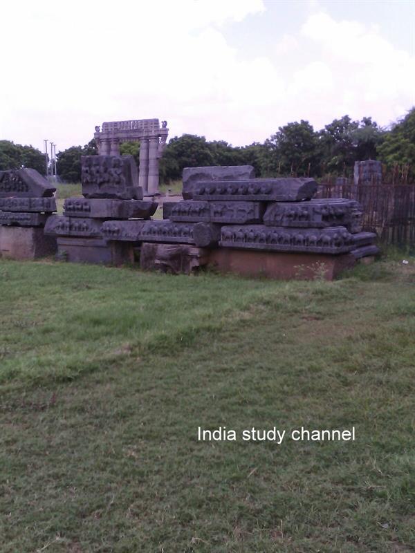 Beautiful scene of thousand pillars temple
