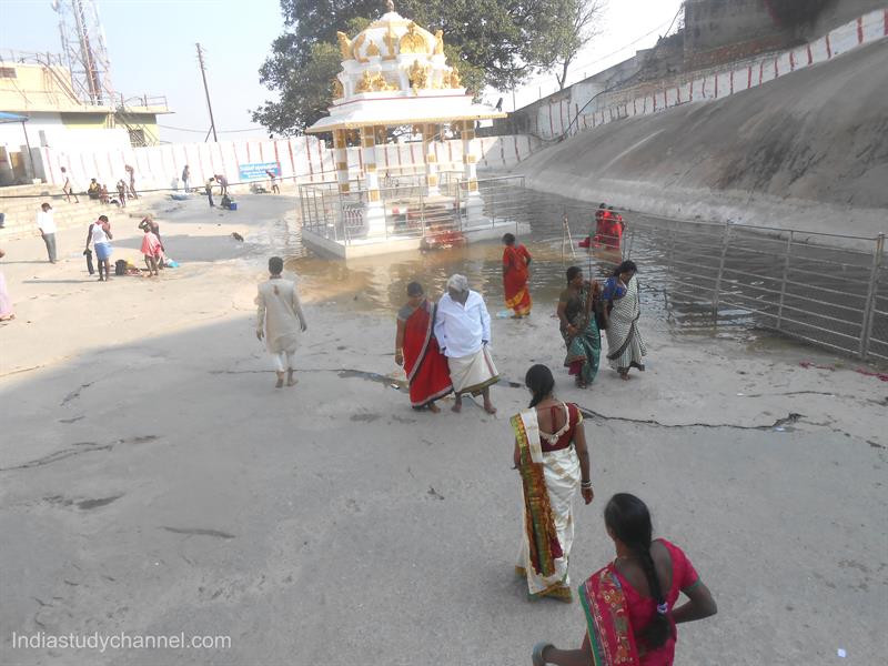 Gudam at Yagagirigutta, Nalgonda