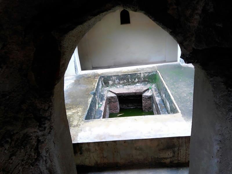 Water tub in Golconda Fort, Hyderabad