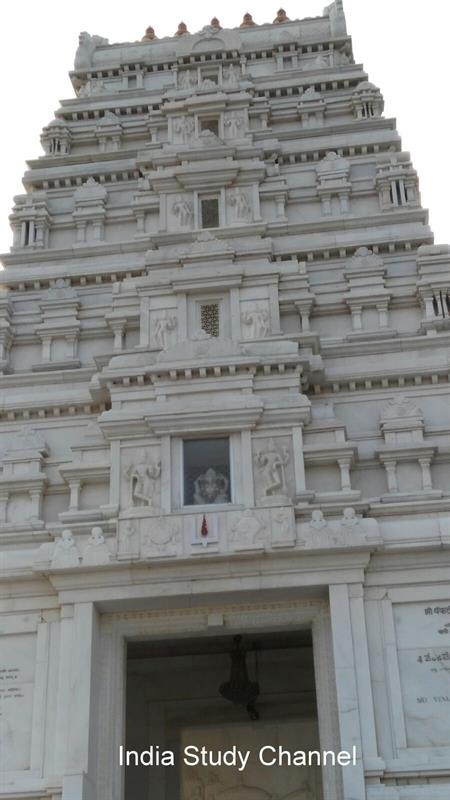Entrance of Birla Mandir Temple in Hyderabad