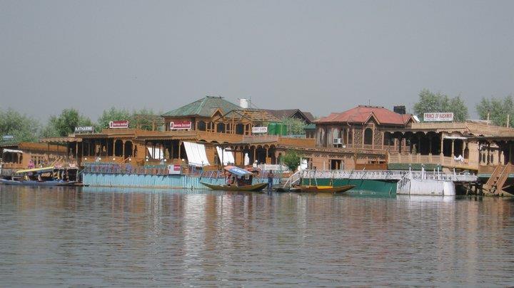 Dal Lake, Srinagar
