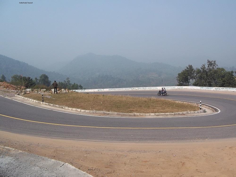 Kanke-Pithoria-Patratu Road scenery and photos
