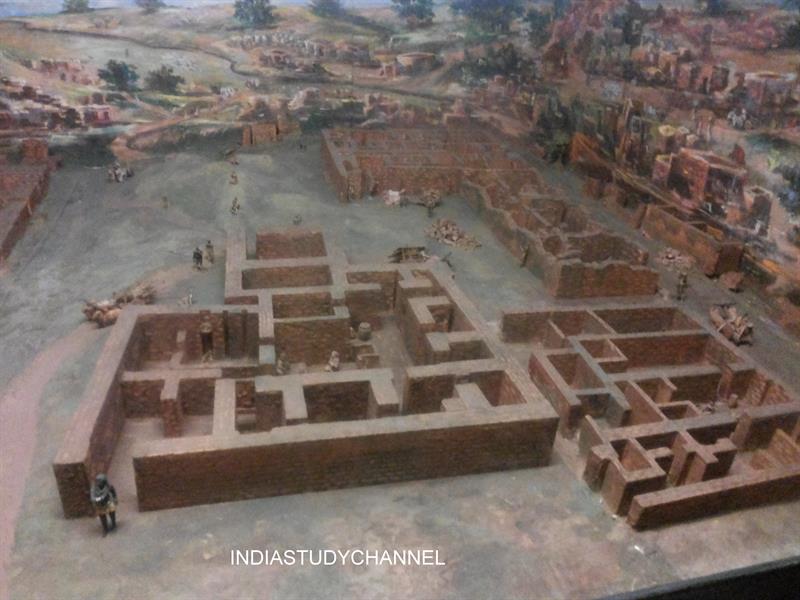 Great reconstruction of Harappan civiliztion of Indus valley as seen in Chhatrapati Shivaji Museum