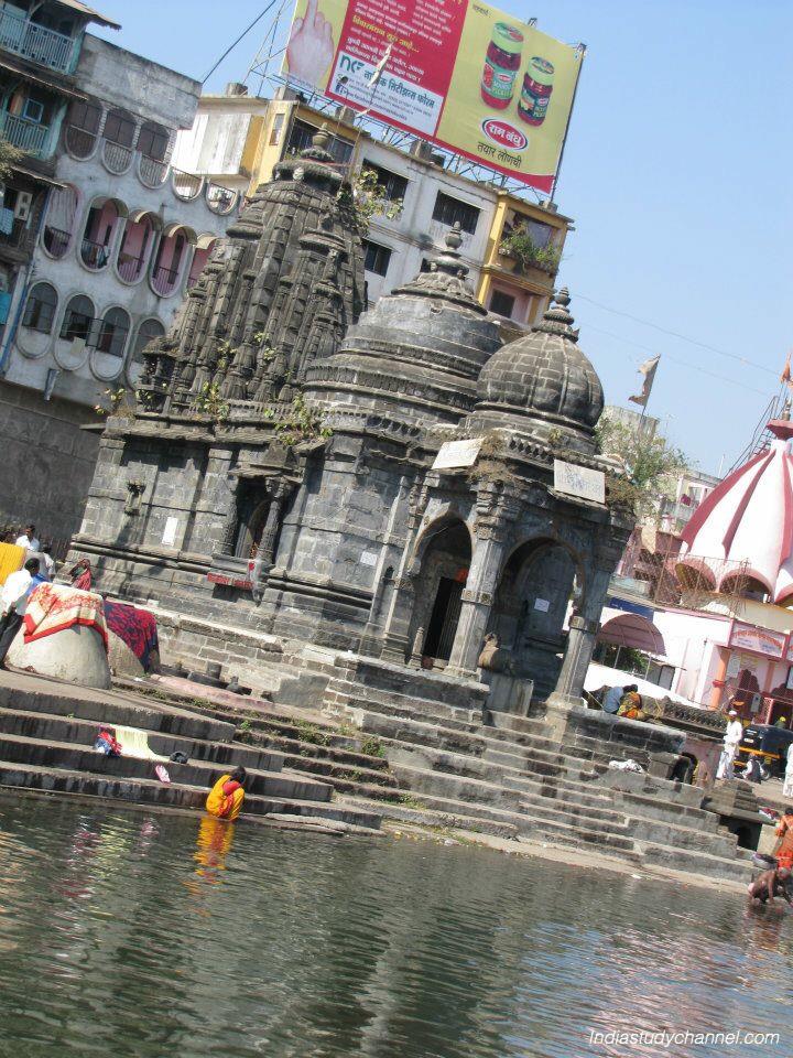 Temple on the ghats of triveni sangamam