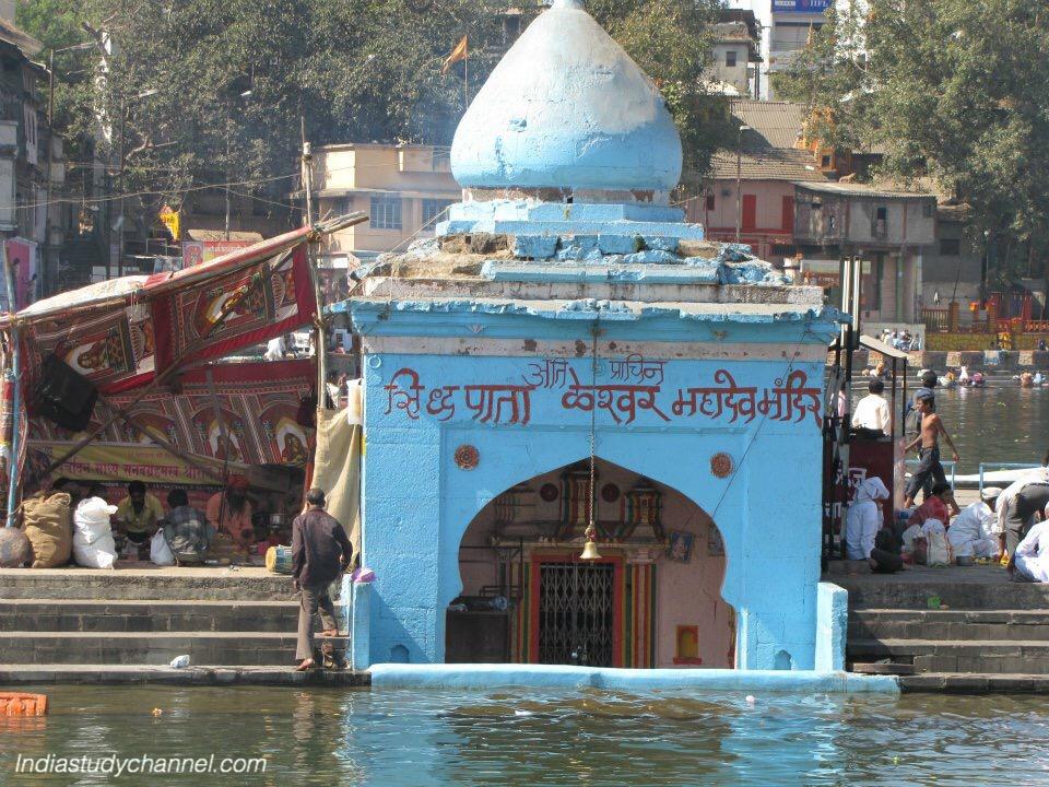 Siddha Pataleshwar Mahadev Mandir at triveni sangamam, panchavati