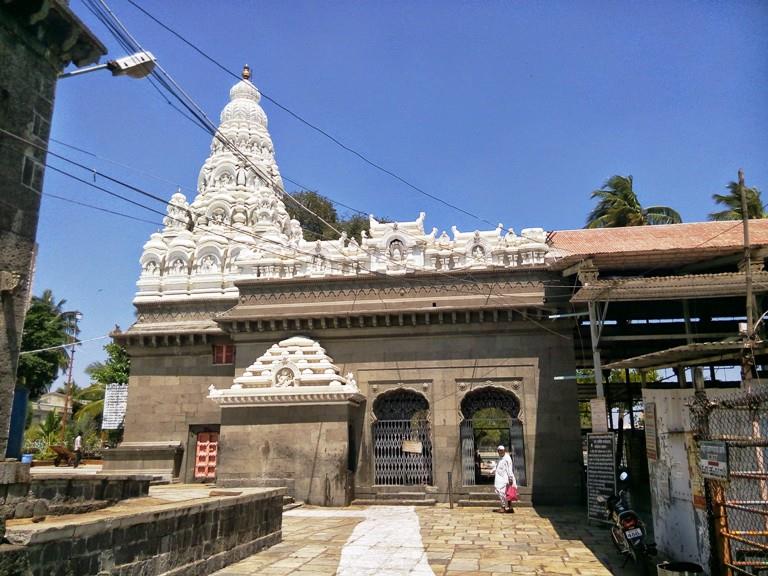 Siddheshwar Maharaja Temple of Solapur, Maharashtra