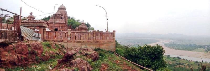 River Rushikulya passes through the Tara Tarini Hills at Ganjam