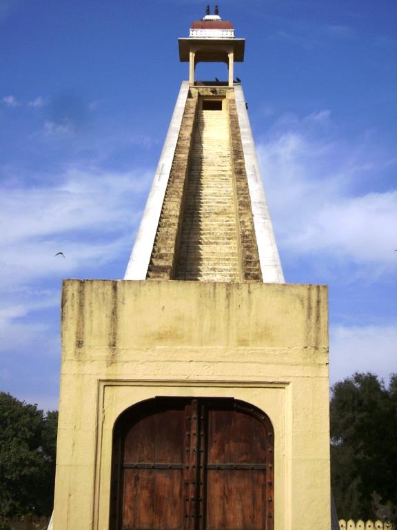 Front View of Samrat yantra at Jantar Mantar, Jaipur