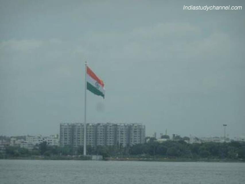 Photo of Indian National Flag in Hussainsagar