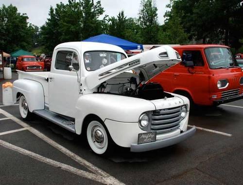 The other 1950 Vintage Ford has 37L 226 cubic inch L6 engine