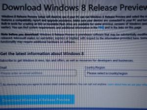 Picture of Windows 8 Pre-release